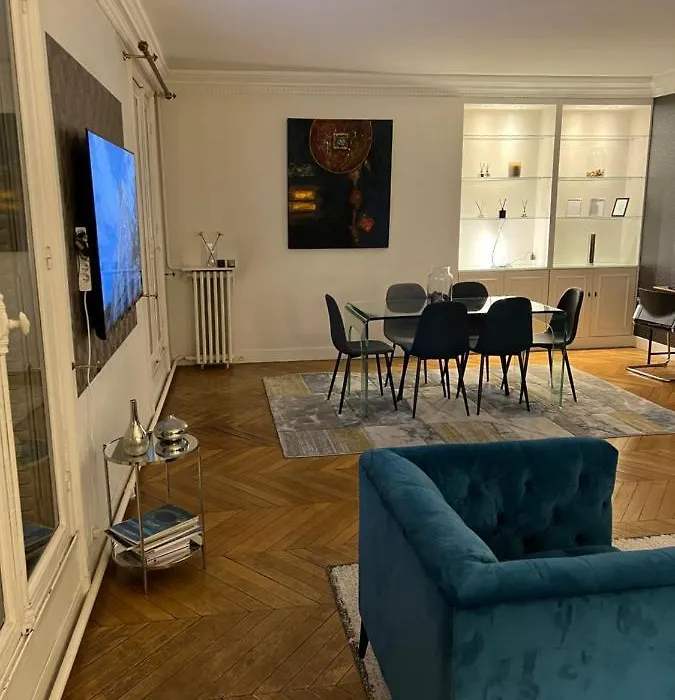 Appartement luxe, vue Tour Eiffel AC 5 ou 6 P-1