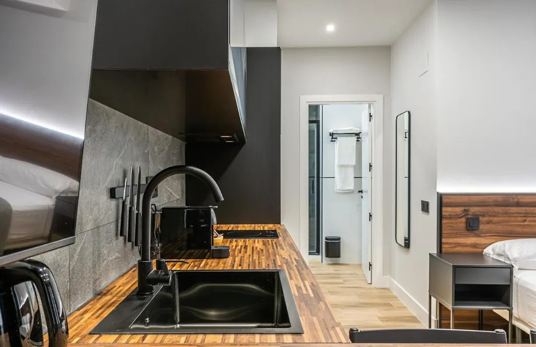 Vr Latina Apartments-1