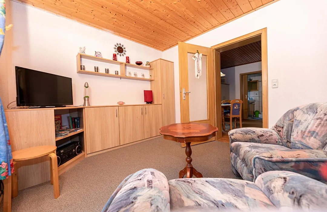 Haus am Wald-1