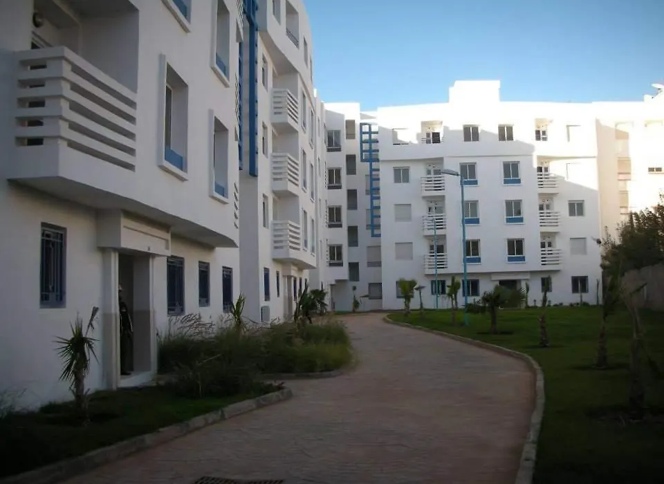 Hébergement familial, 10 min de la plage, parking gratuit-1