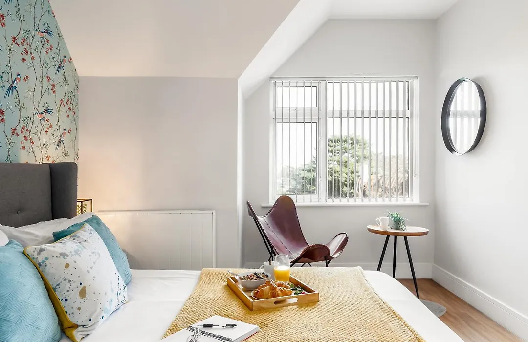 Sea Breeze Apartments-1