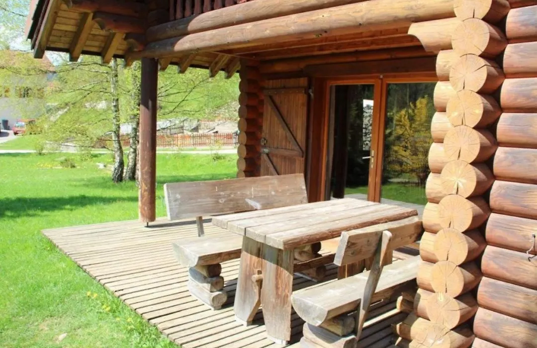 L'OURSBLANC Chalet en rondins-1