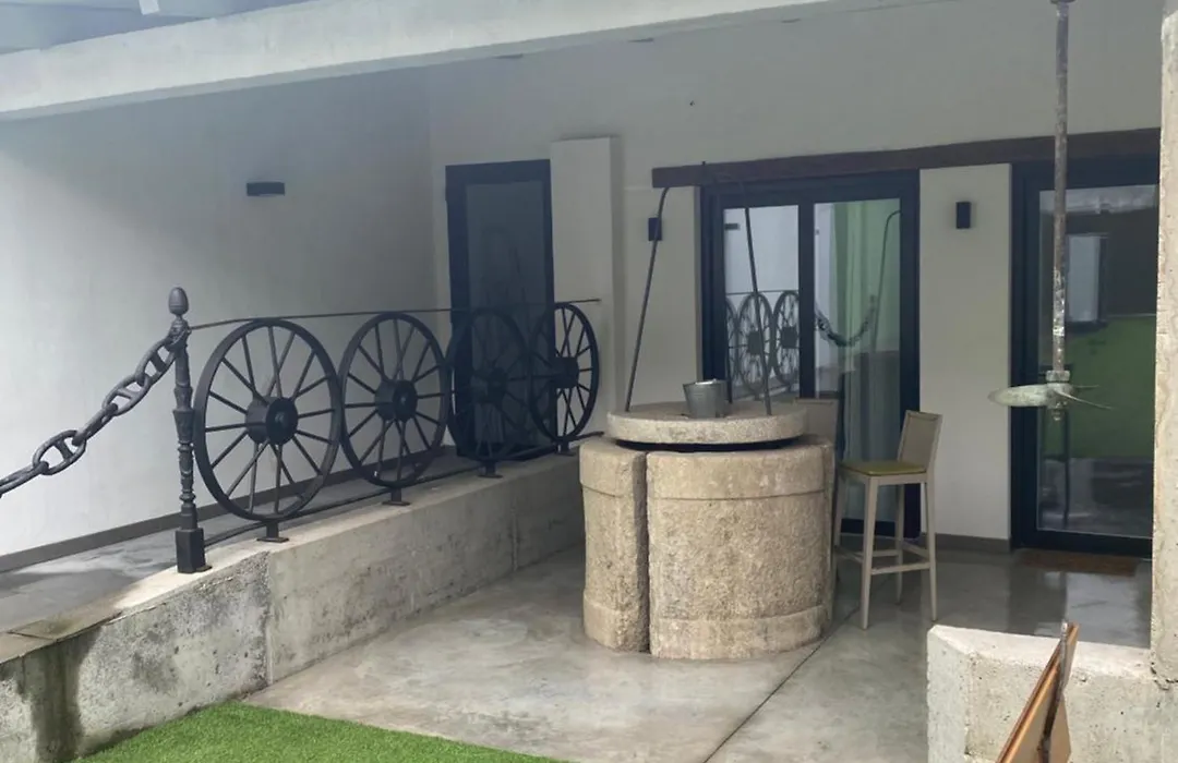 Barraña Guest House-1