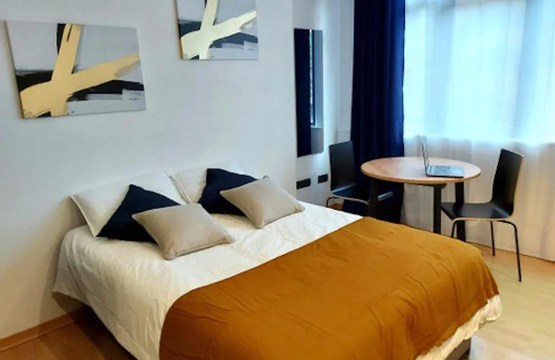 Apartments Holidays2Malaga City Center-1