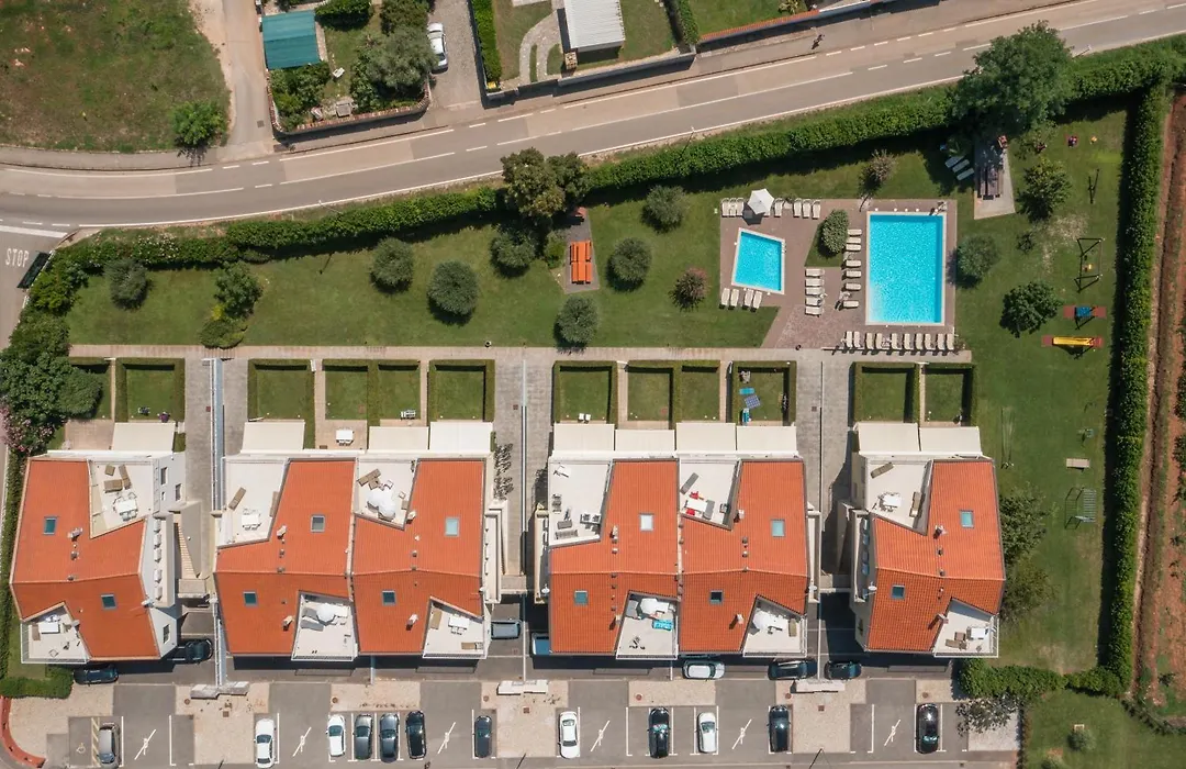 Maj Premium Residence-1