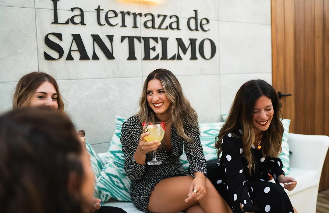 Apartamentos Malaga Premium - Calle San Telmo-1