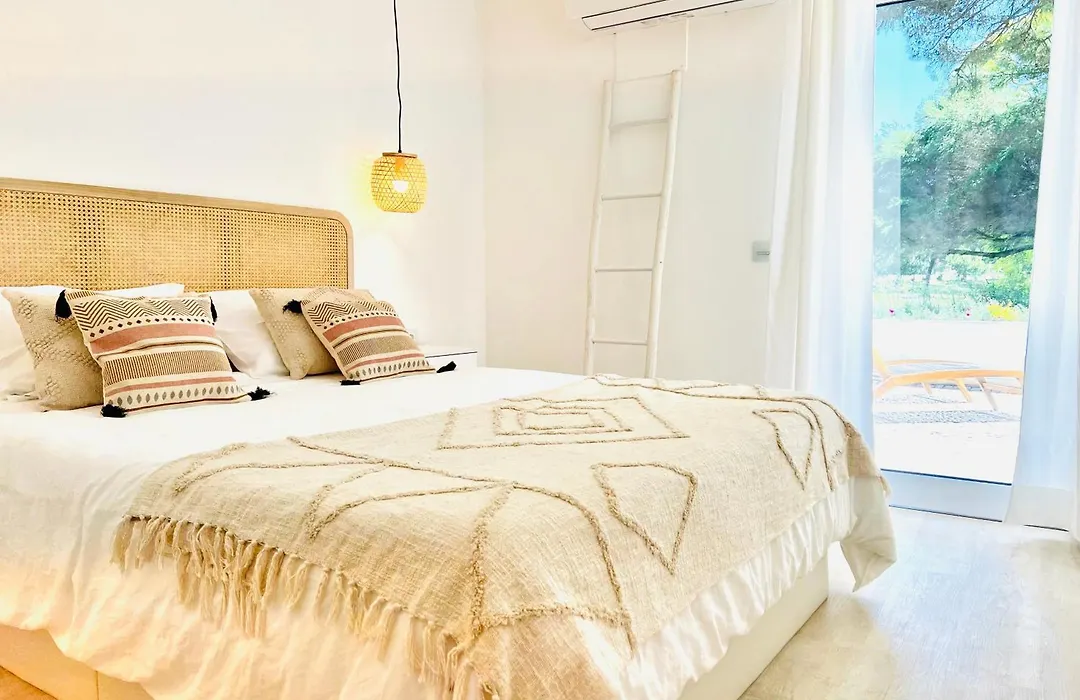 Soltroia Lake Dream House-1