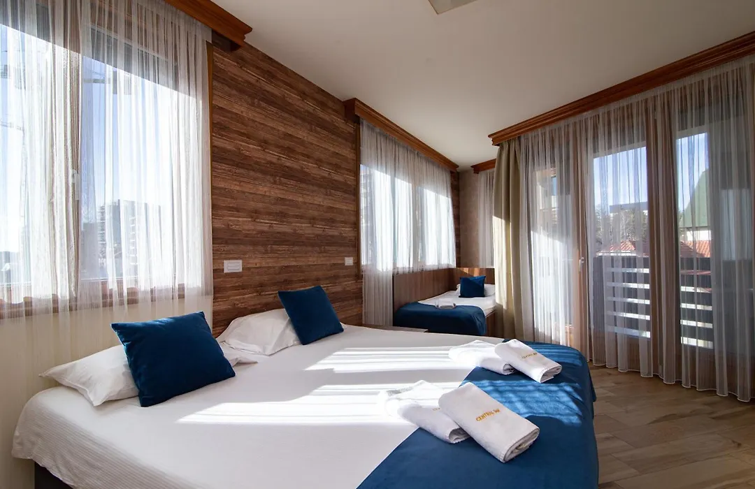 Central Inn-1