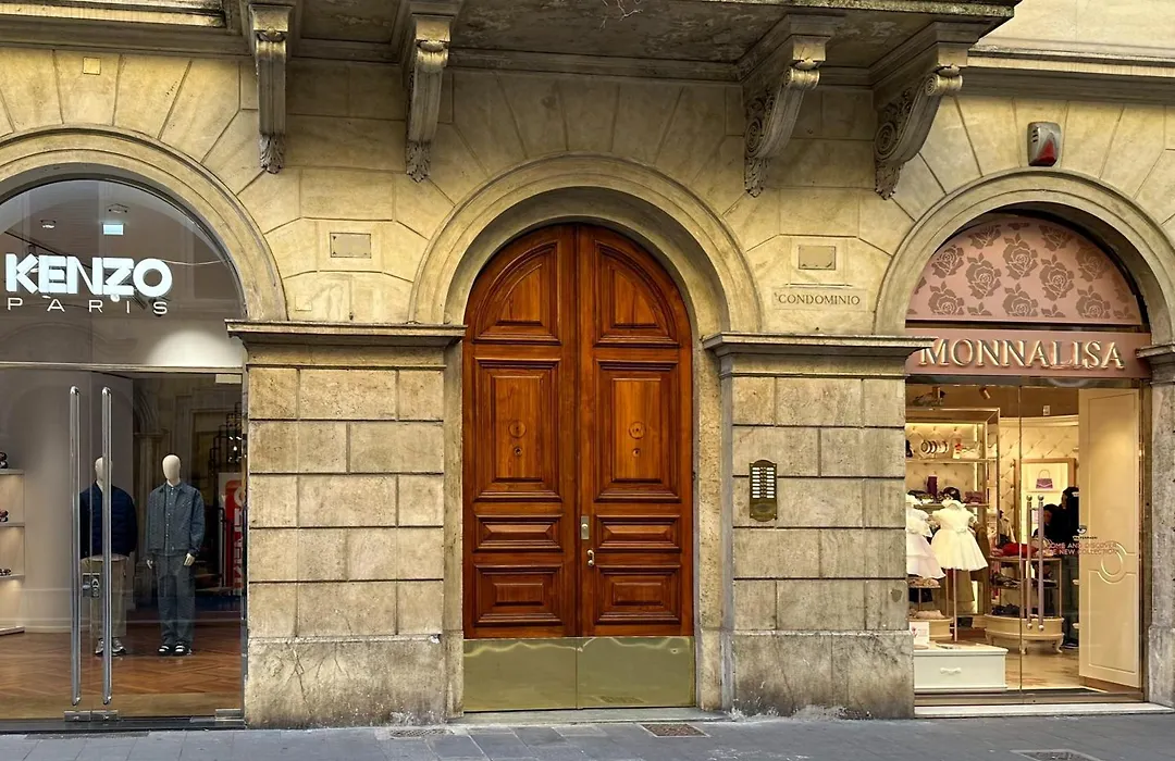 Piazza di Spagna Apartment-1