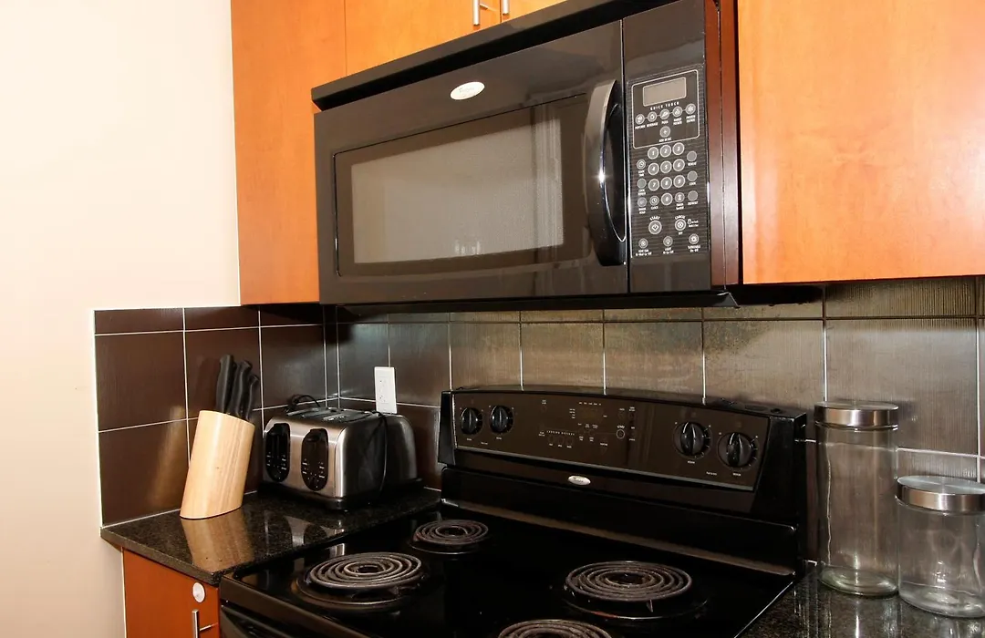 Platinum Suites Furnished Executive Suites-1