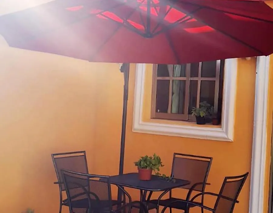 La Maison Bleue-1