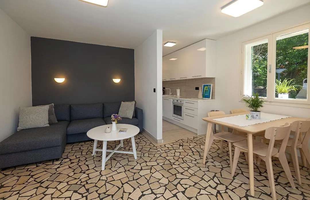 Beach House Dida-1