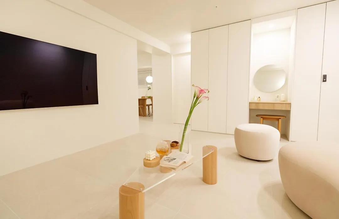 White Linen House-1