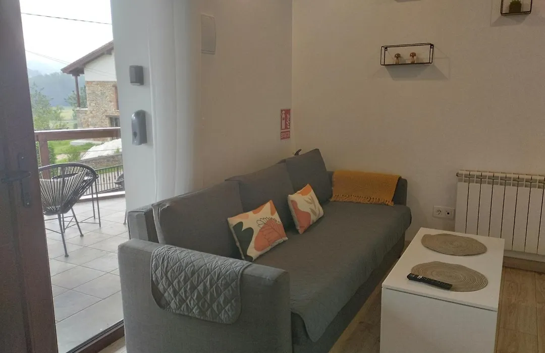 Apartamentos El Respigu-1