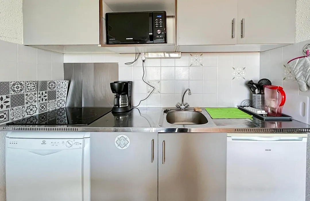 Apartment Studio Double Cabine Dans Residence Avec Piscine 2-1