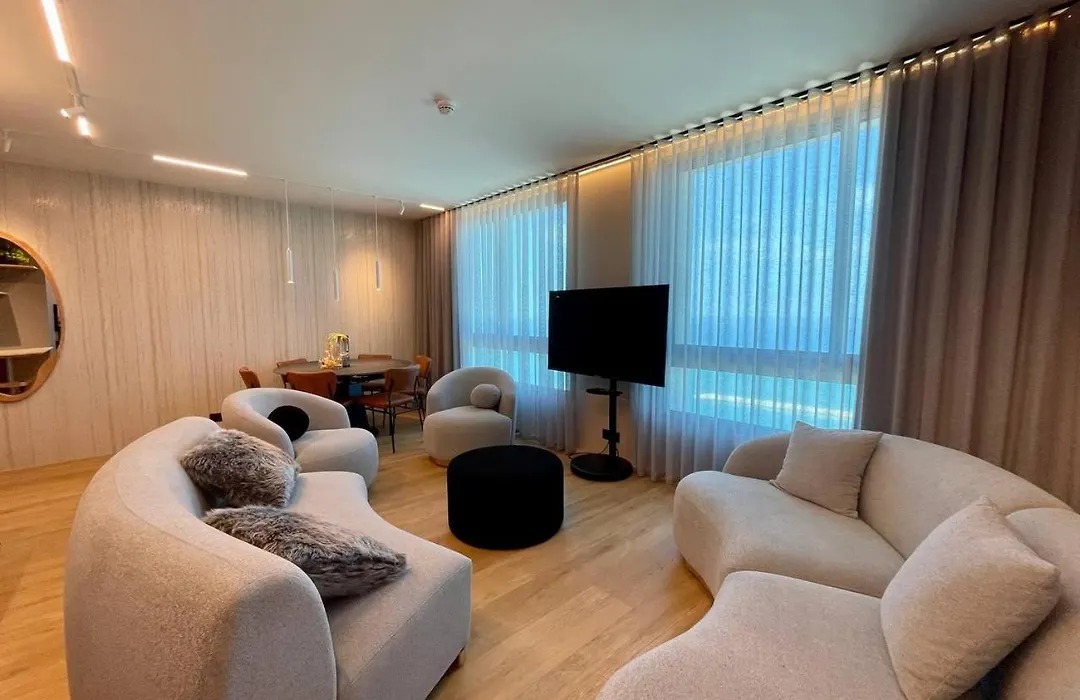 Carmel Holiday Apartments-1