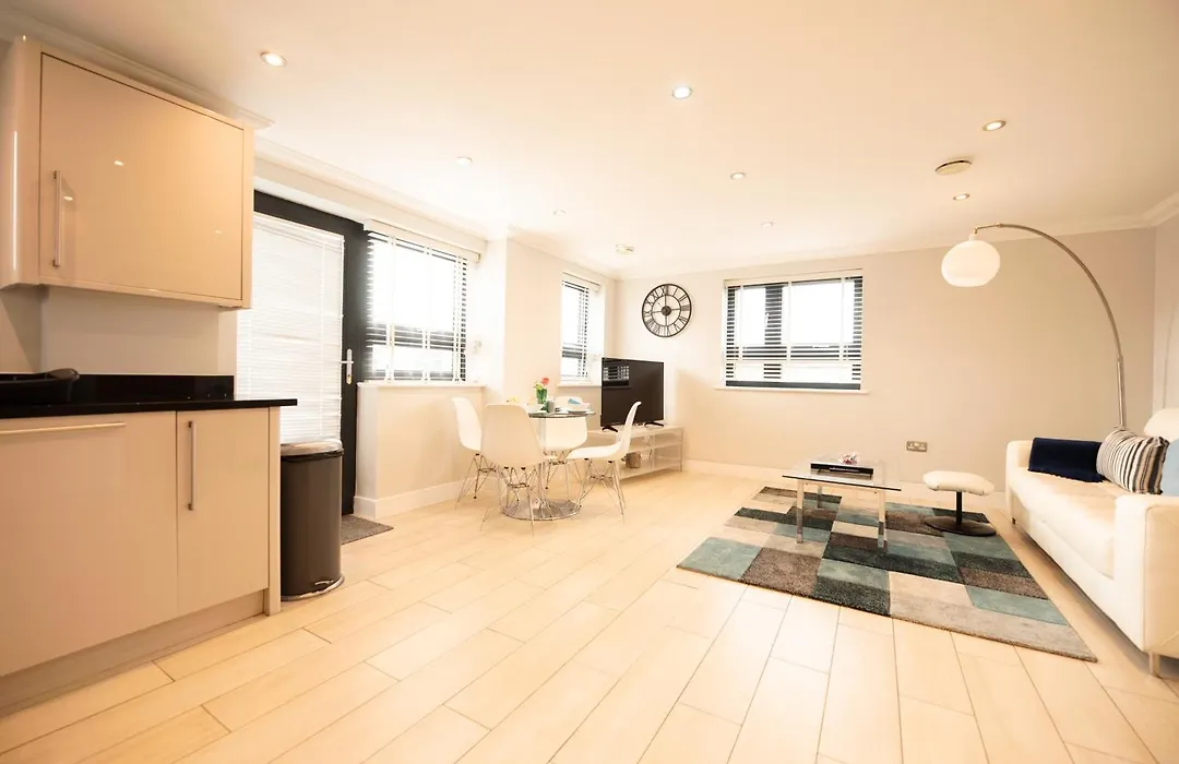 Malthouse Court-1