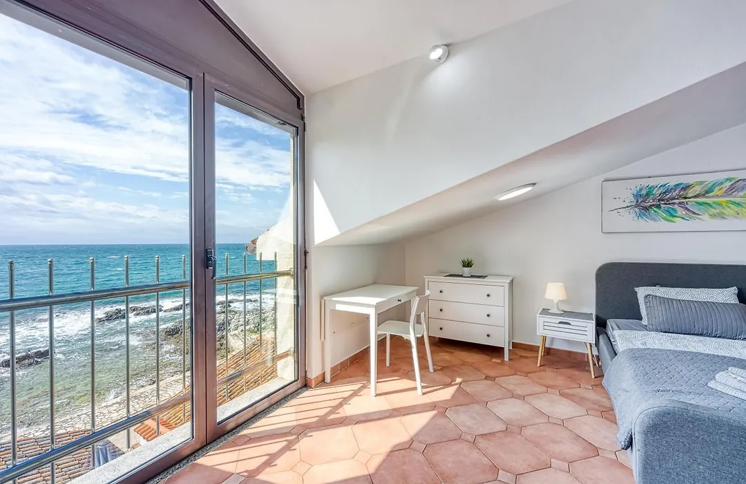 Cuvi Beach Apartments-1