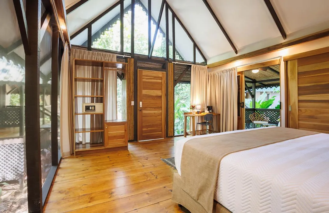 Almonds & Corals Boutique Hotel-1