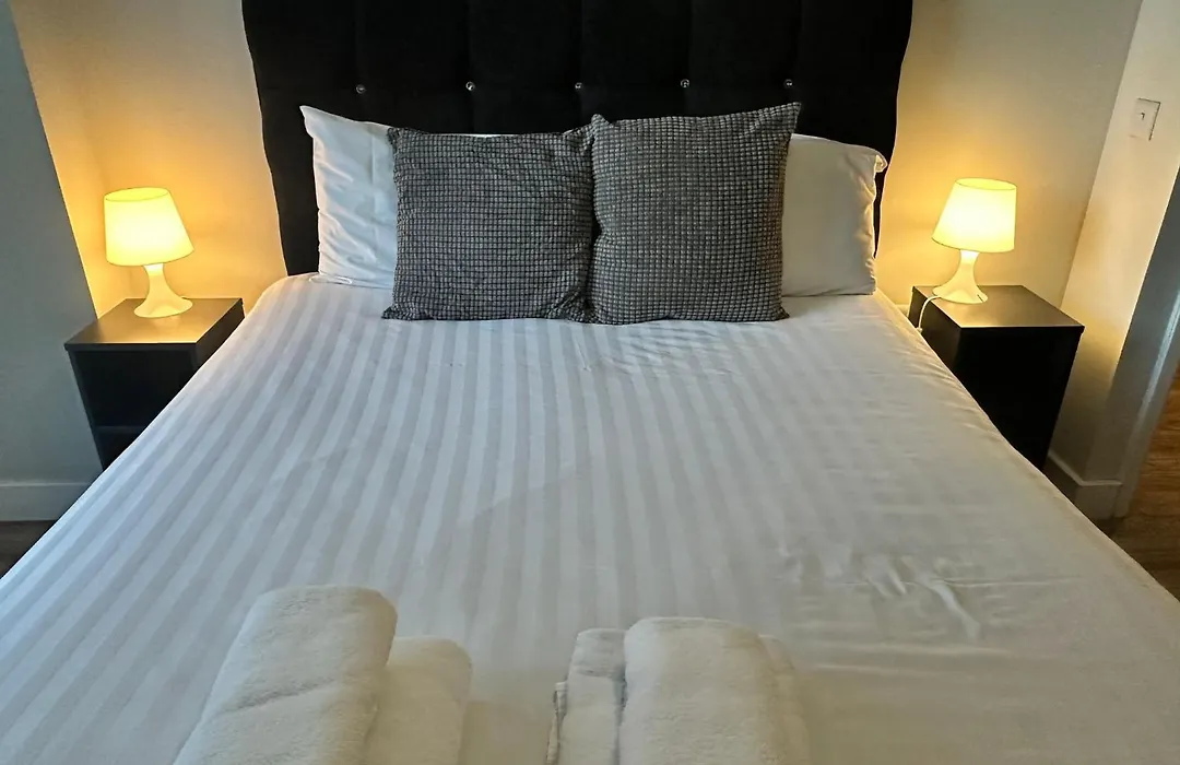 Obel Apartments By Beehosting-1