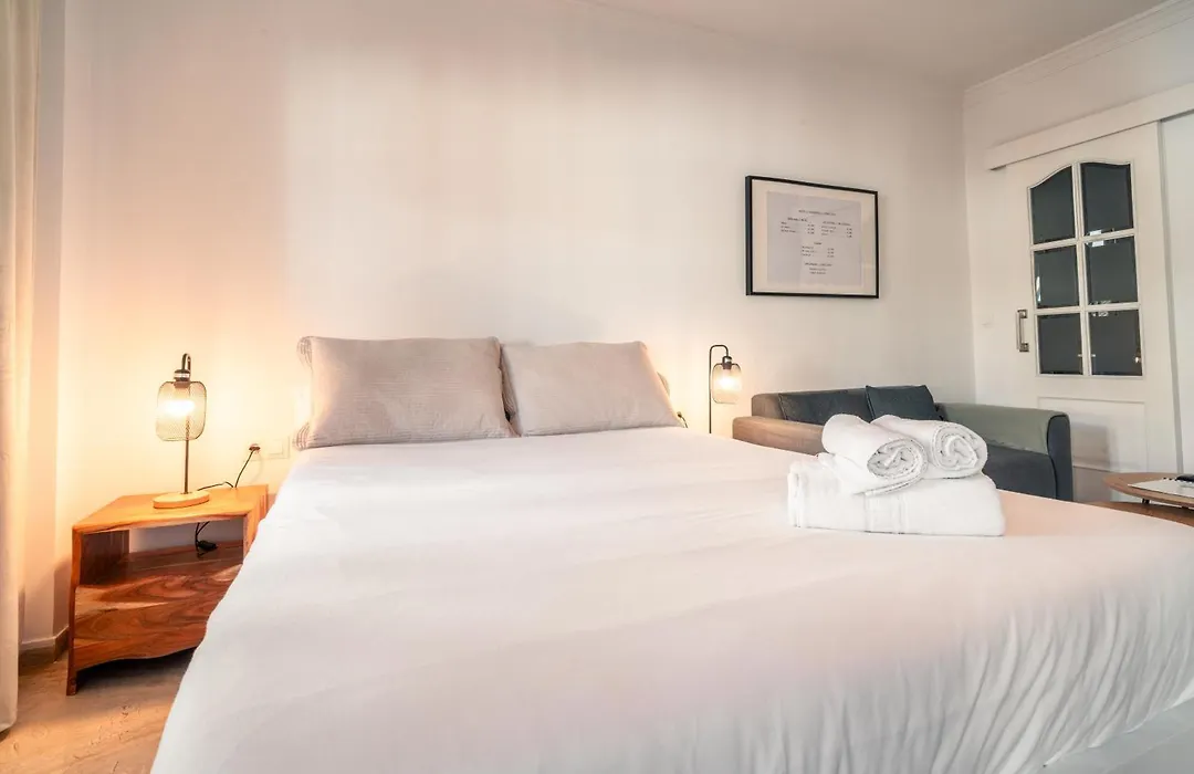 Avanel Boutique Apartments-1