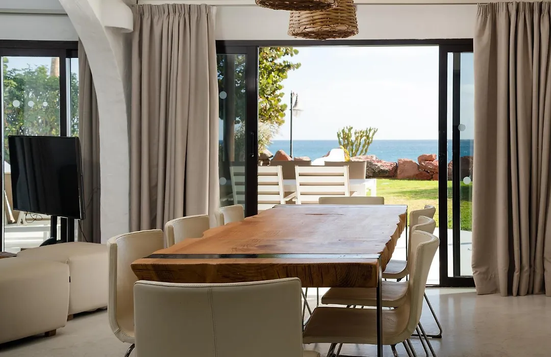 Kamezi Boutique Hotel Villas-1