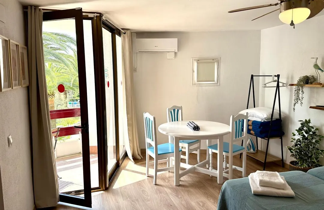 Apartamentos Córcega Palmyra-1