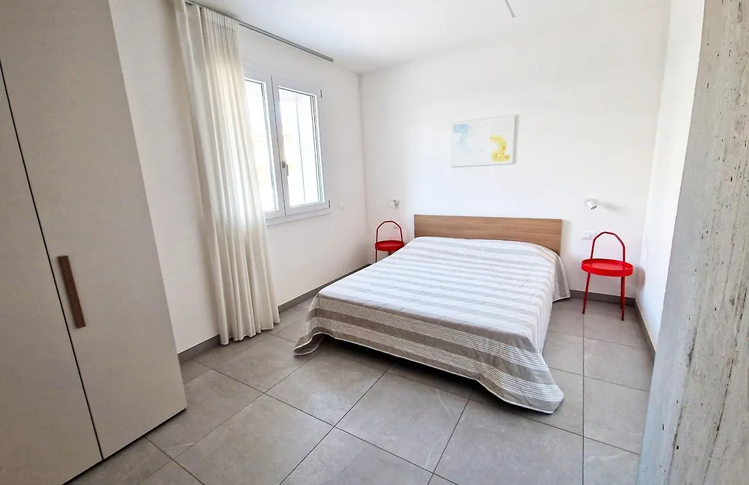 Dainese Apartments, Casa Miriam-1