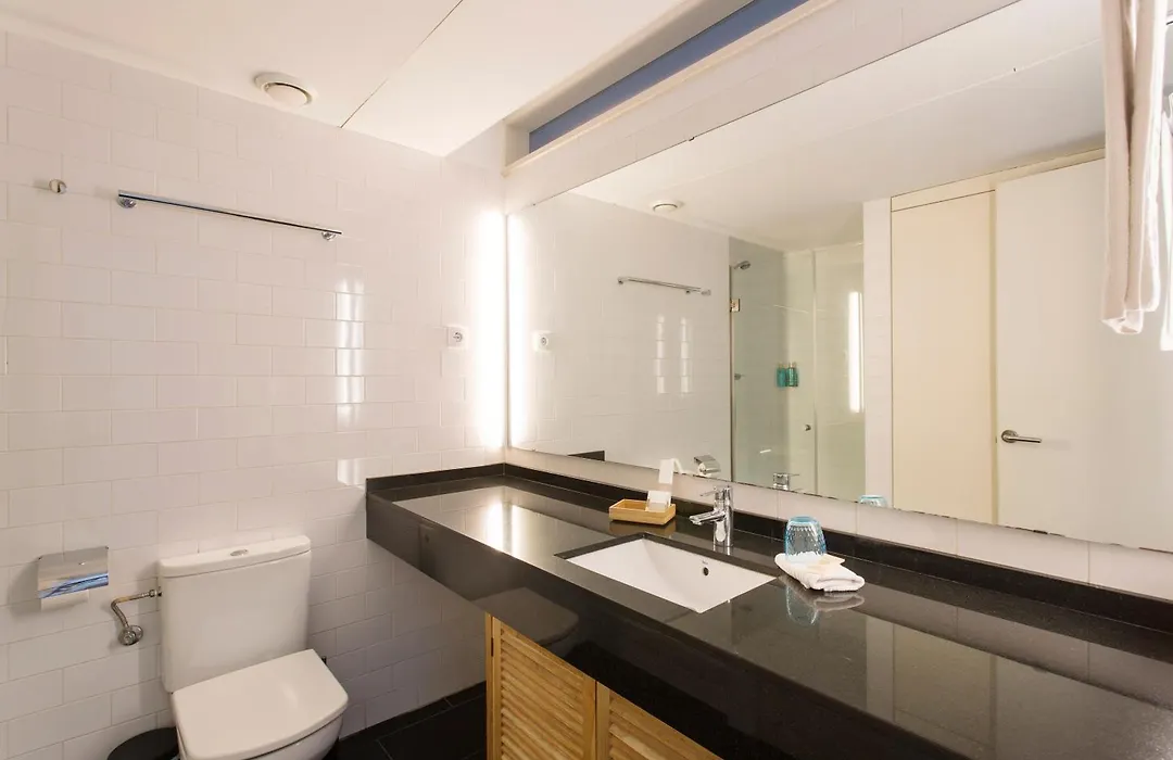 Durlet Beach Apartments-1