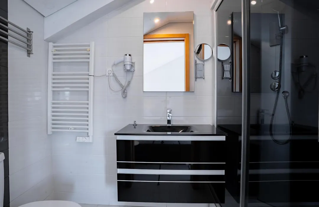 Smartr Porto Reis De Gaia & Spa-1