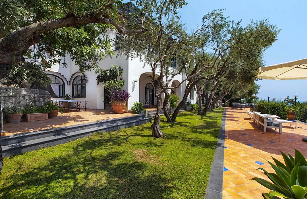 Amore Rentals -La Villa Positano-1