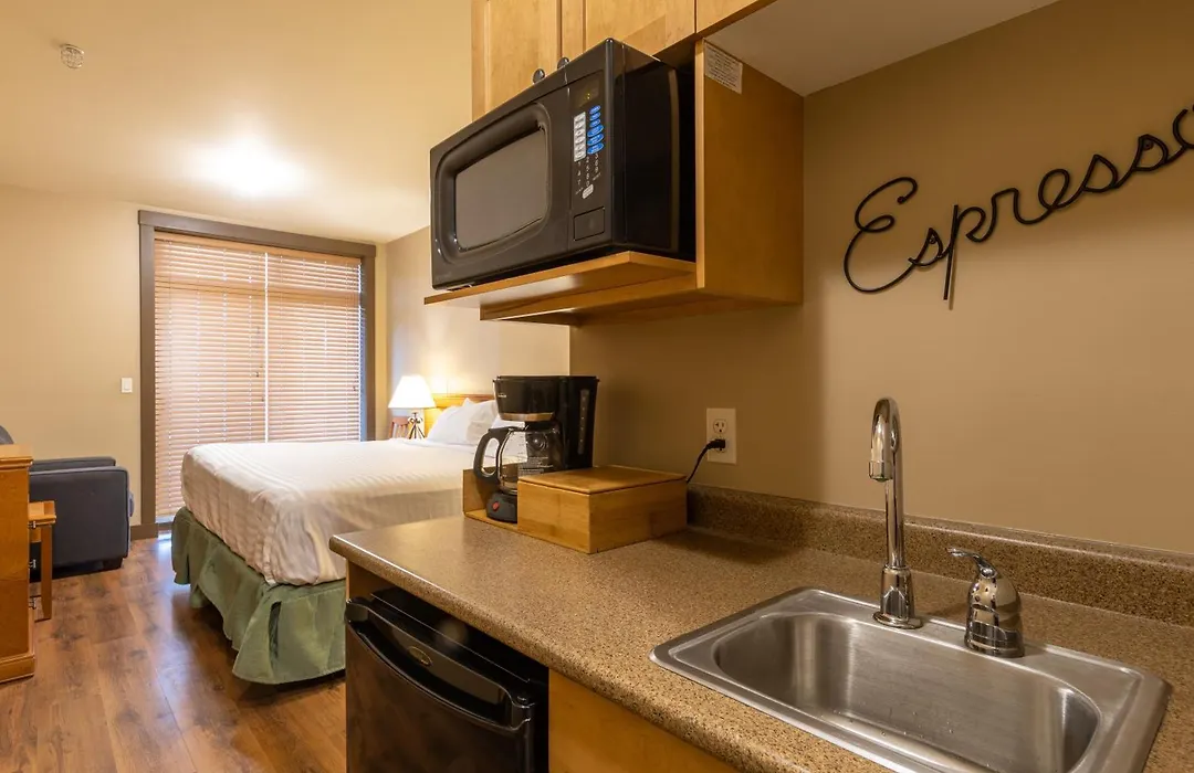 Palliser Lodge — Bellstar Hotels & Resorts-1