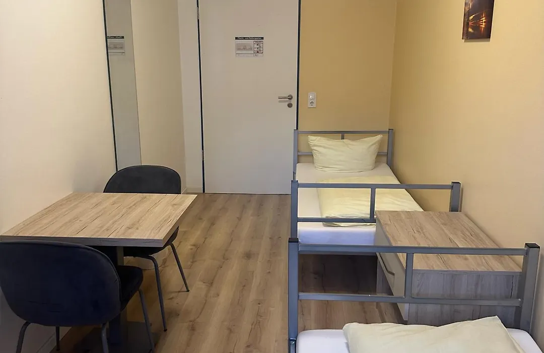 Low Budget Hostel-1