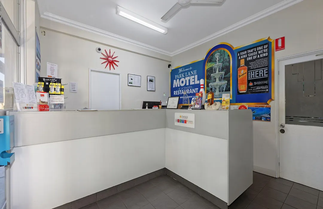 Econo Lodge Park Lane-1