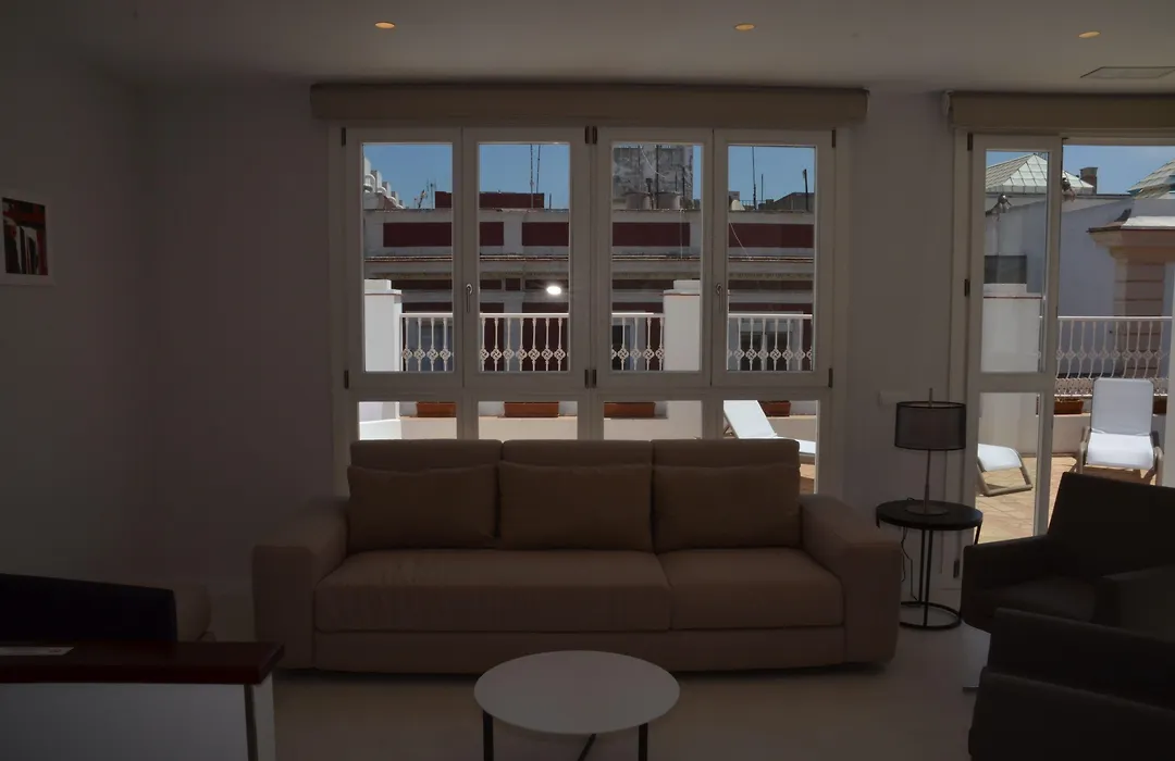 Casa Palacio de Cadiz-1