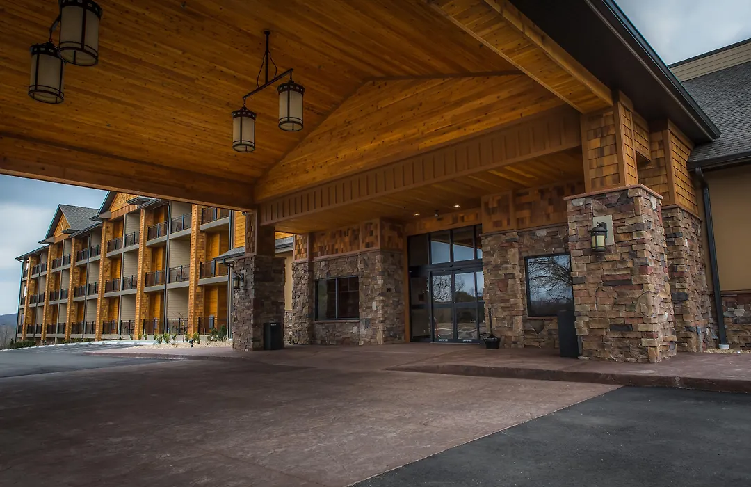 The Lodge At Old Kinderhook-1