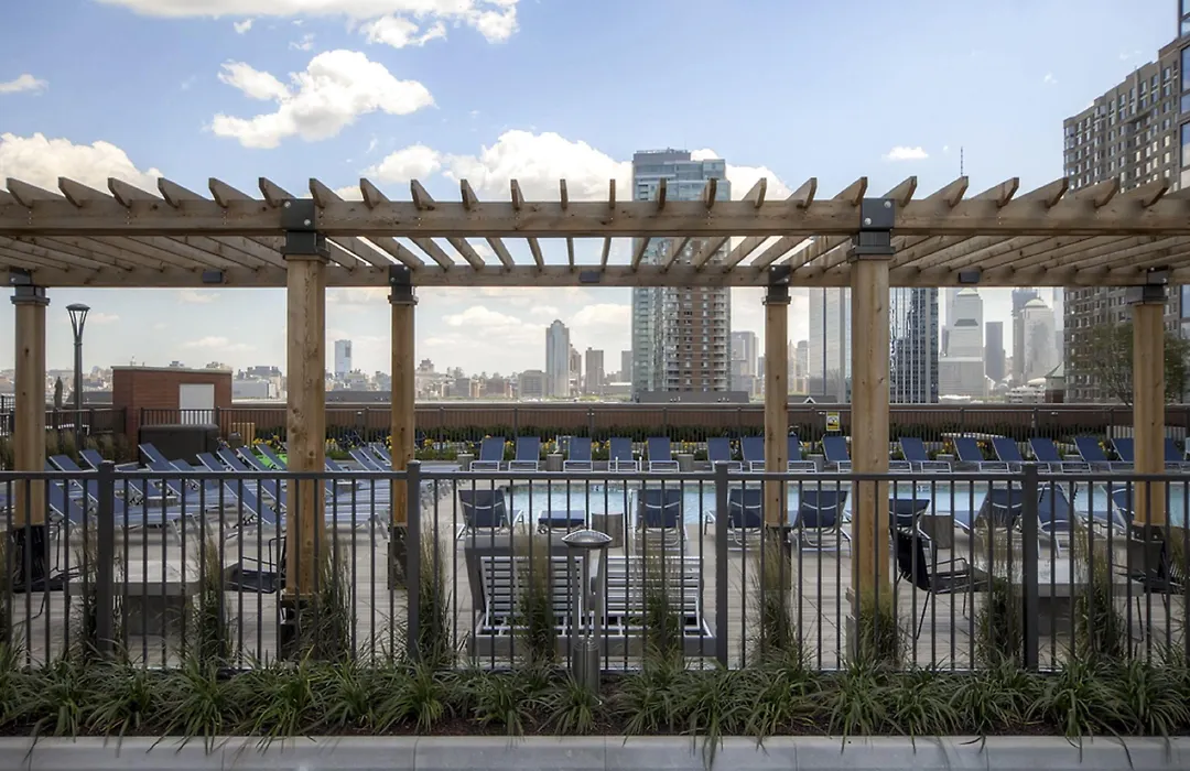 Global Luxury Suites At Newport-1