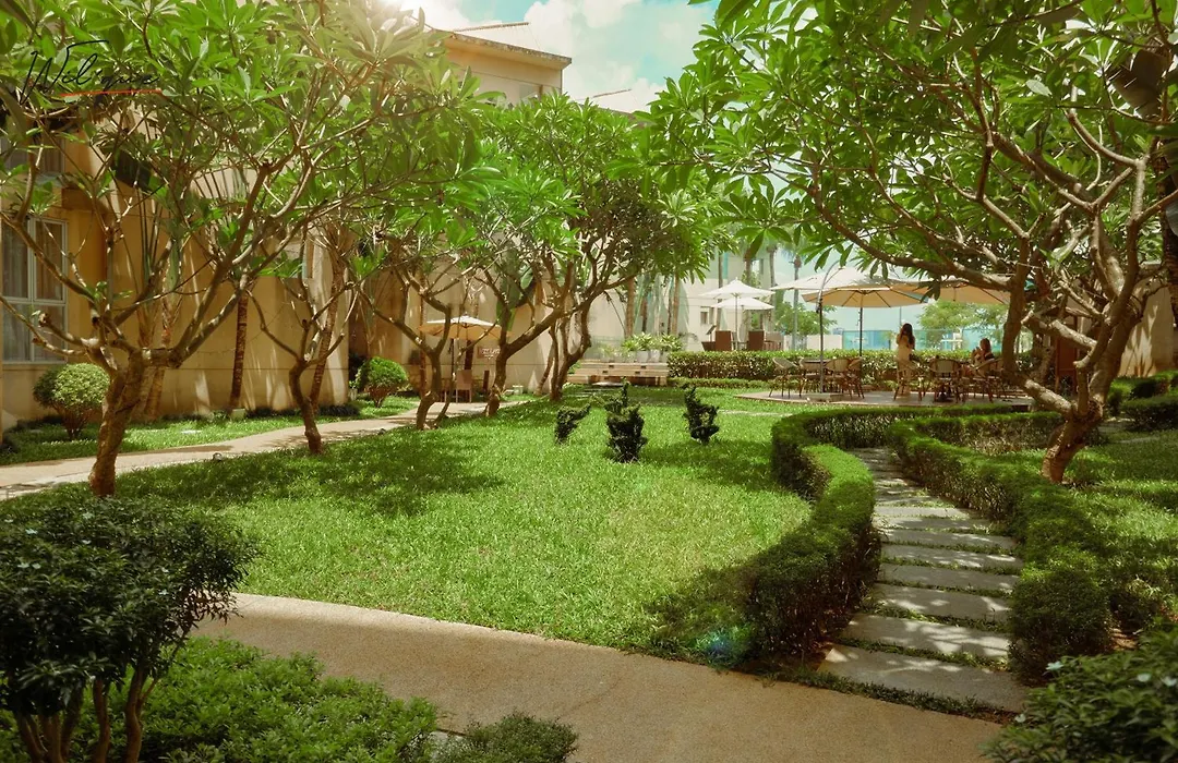 Wil'Que Westlake Hotel & Residences-1