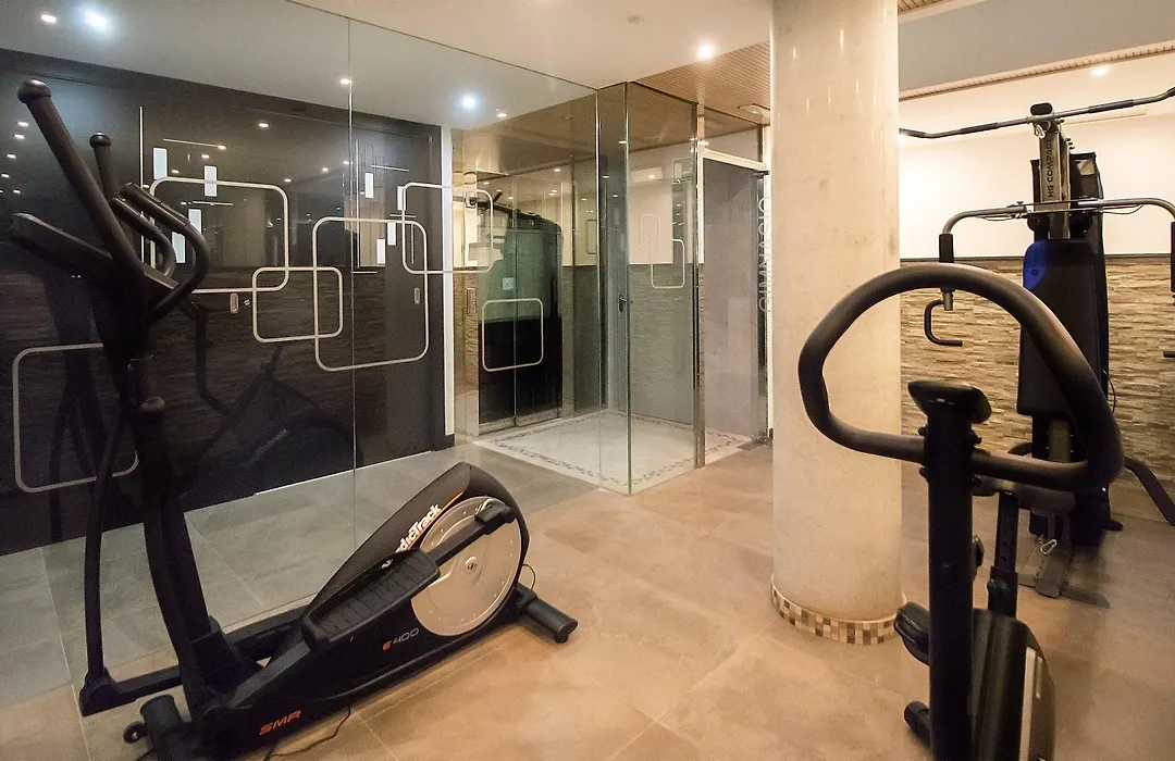 Apartamentos Suites Oficentro Deluxe-1