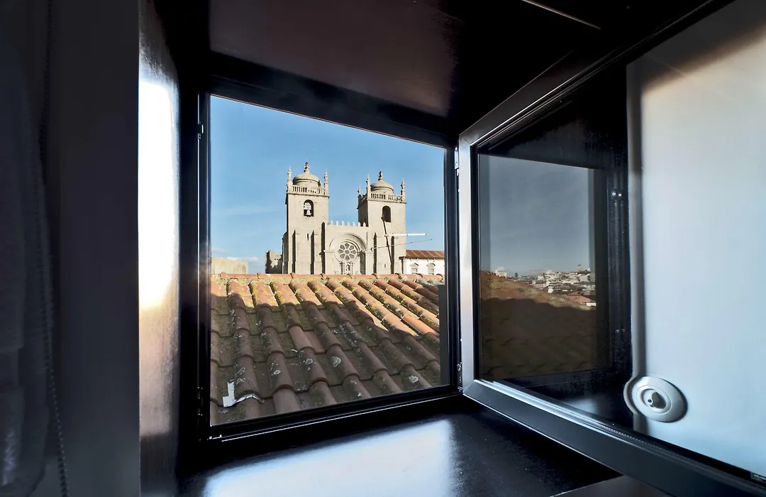Cathedral Design Apartments-1