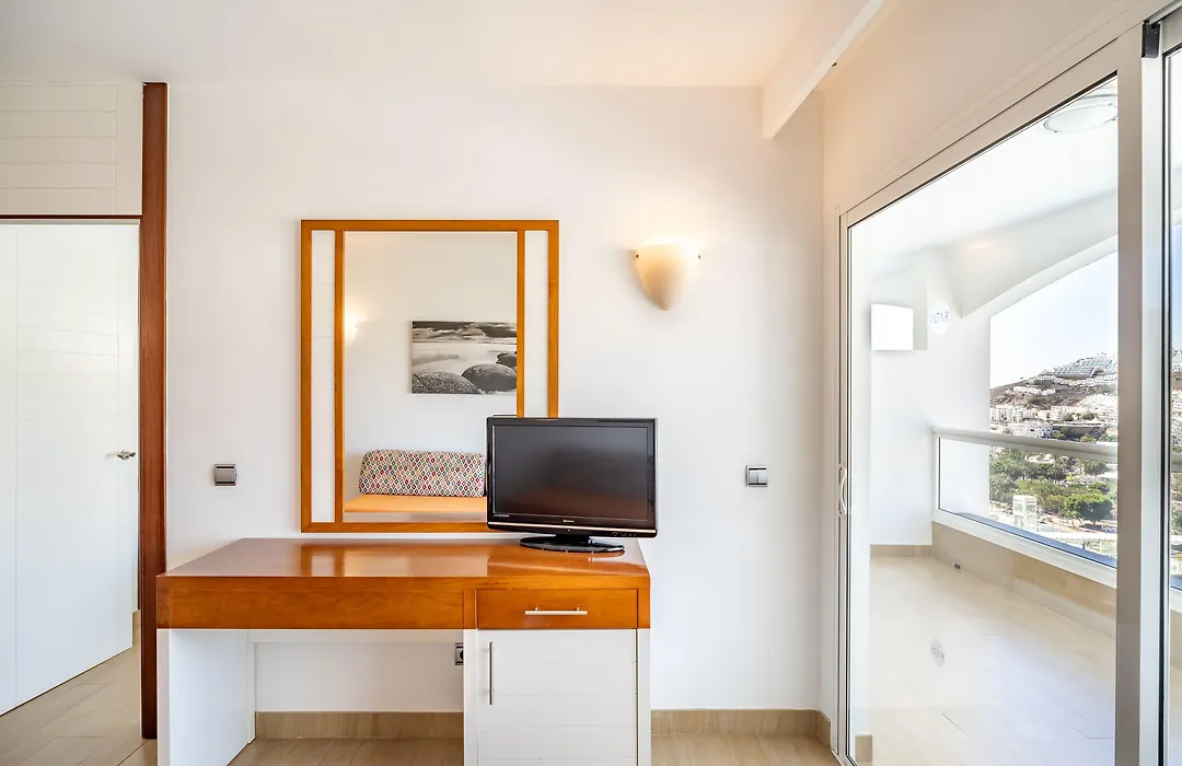 Apartamentos Cabau Altair-1