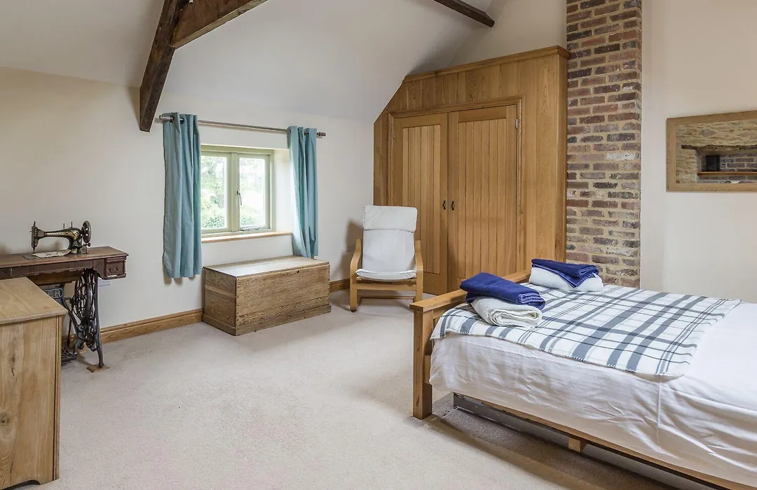 Orchard Cottage-1