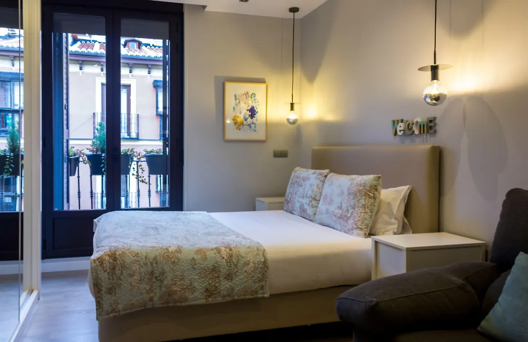 Arenal Suites Preciados-1