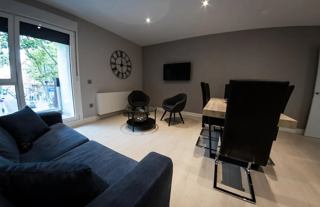 Apartamentos Exclusivos - Palacio de Yolanda-1