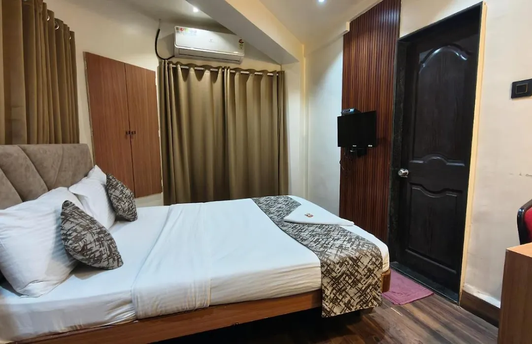 Hotel Padma Krishna-1