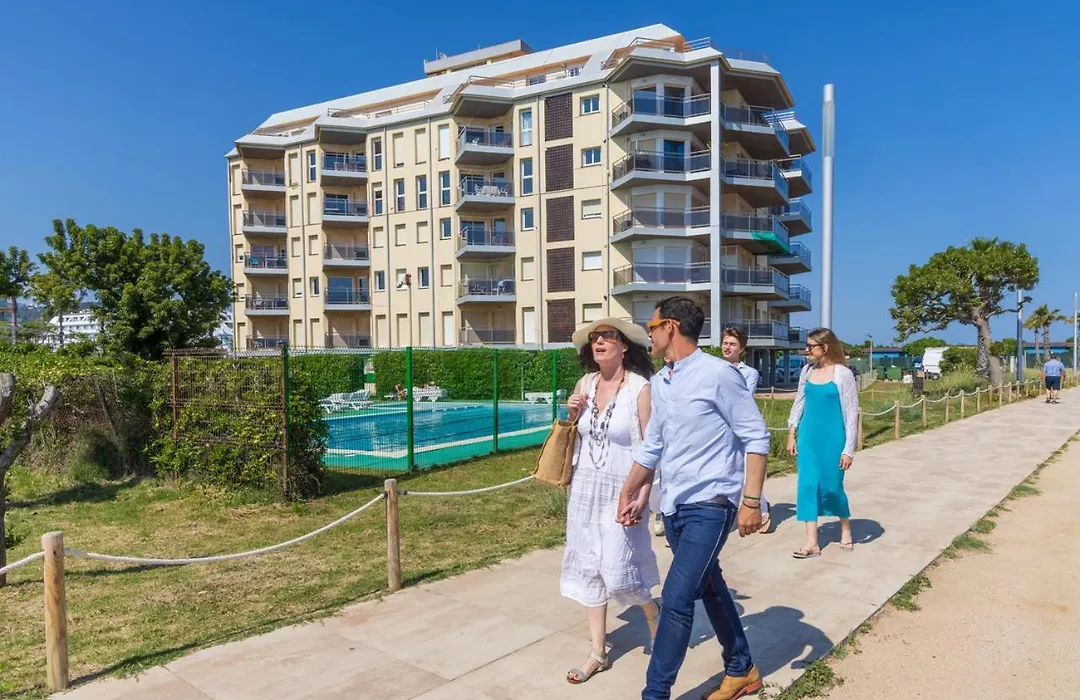 Apartamentos Bon Repós-1