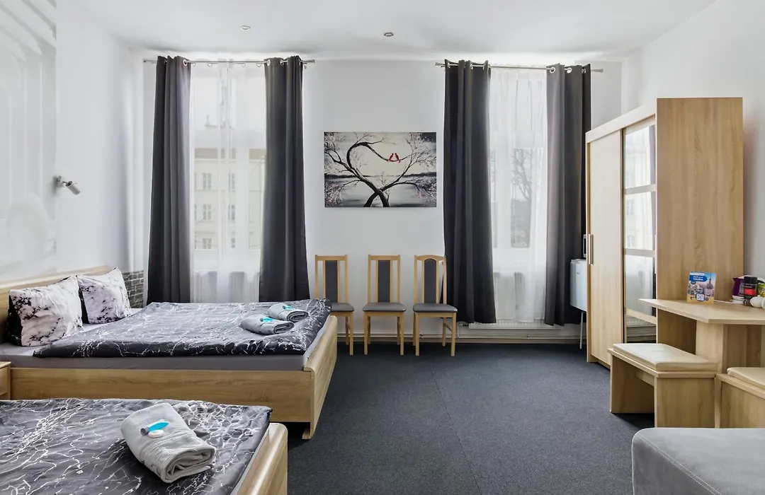 Queen Apartments-1