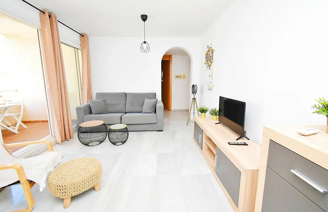 Expoholidays - Apartamentos Puerto Almerimar-1