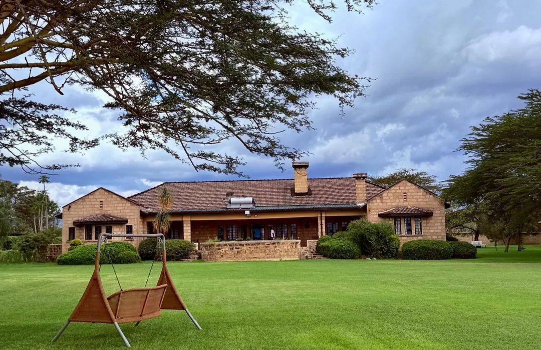 The Lookout Manor-1