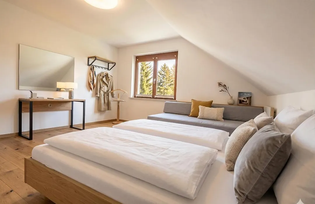 W-Apartments - Spacious Parking, Ev-Station, Washer & Private Garden-1
